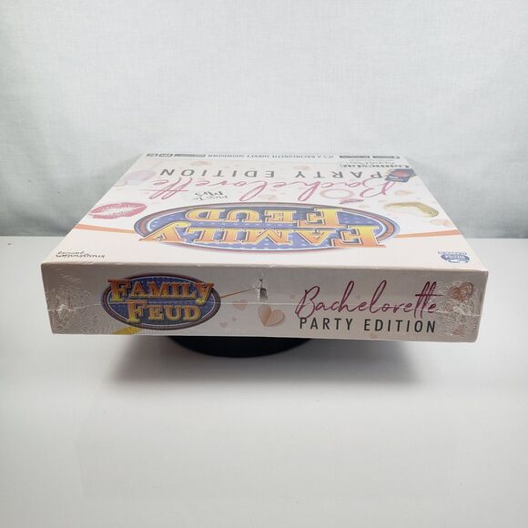 Family Feud Bachelorette Party Edition by Spin Master Games Adult 17+ New - Picture 15 of 16